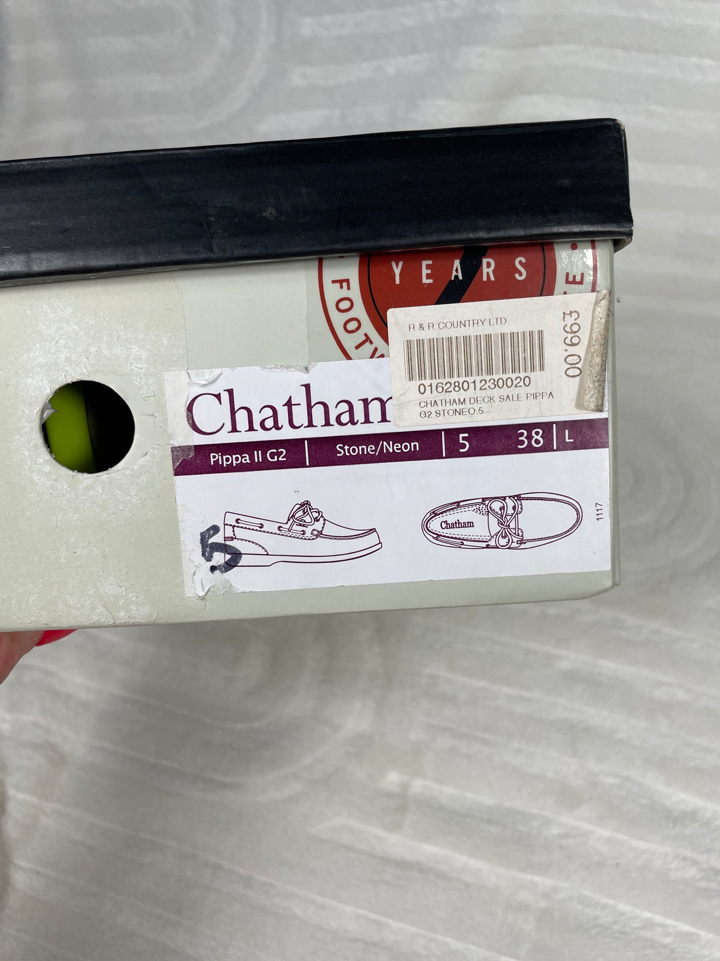 Chatham Deck Shoes Size 5 NWT