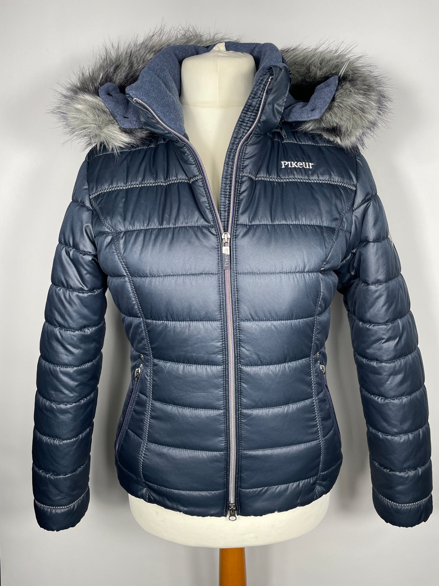 Pikeur Luxury Quilted Ladies Coat Size 10
