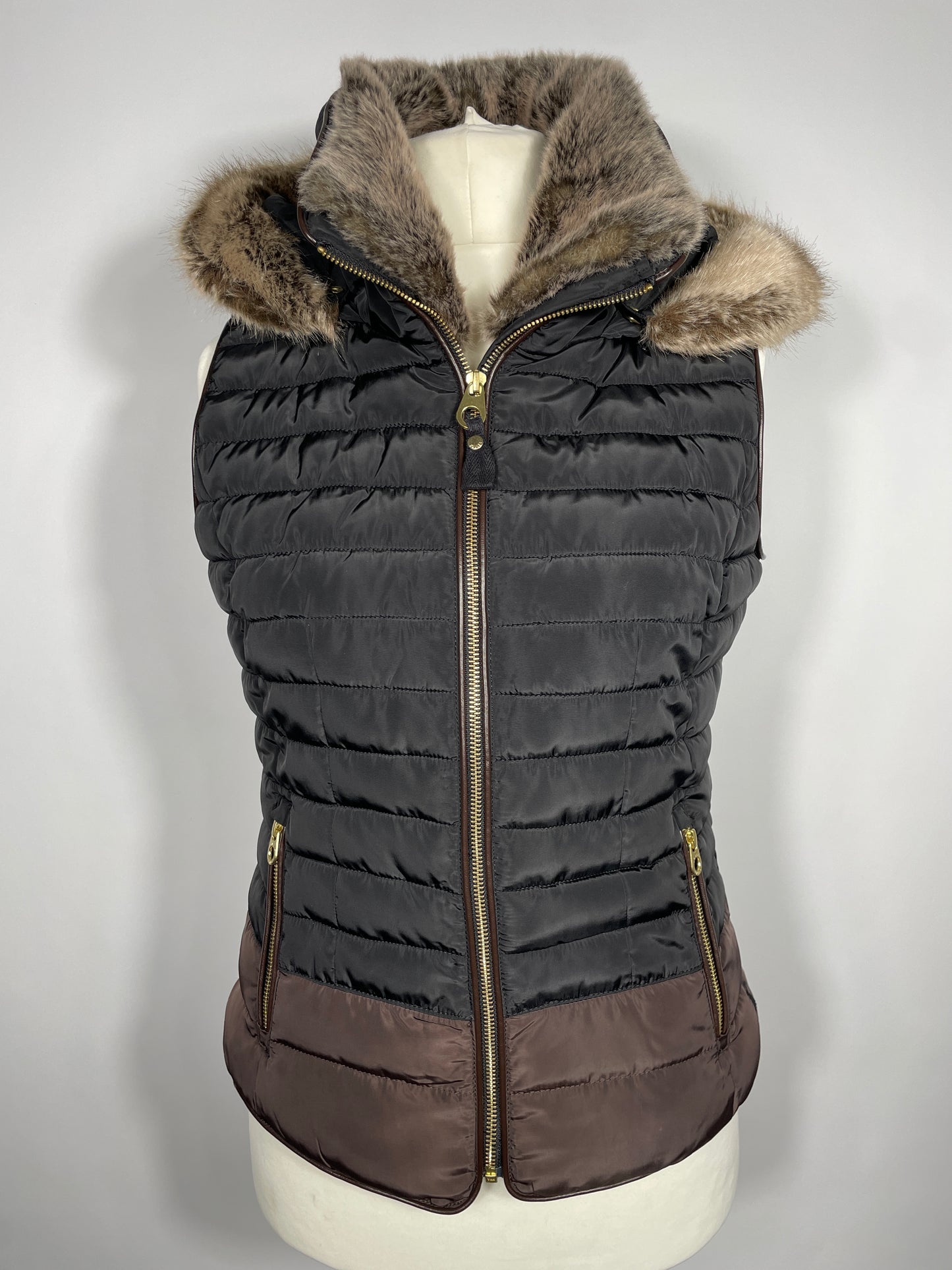 Joules Gilet Black & Brown Size 12