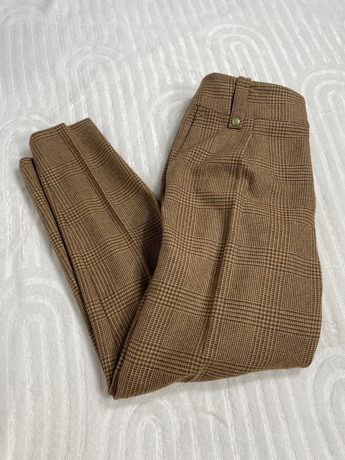 Holland Cooper High Waisted Peg Trousers