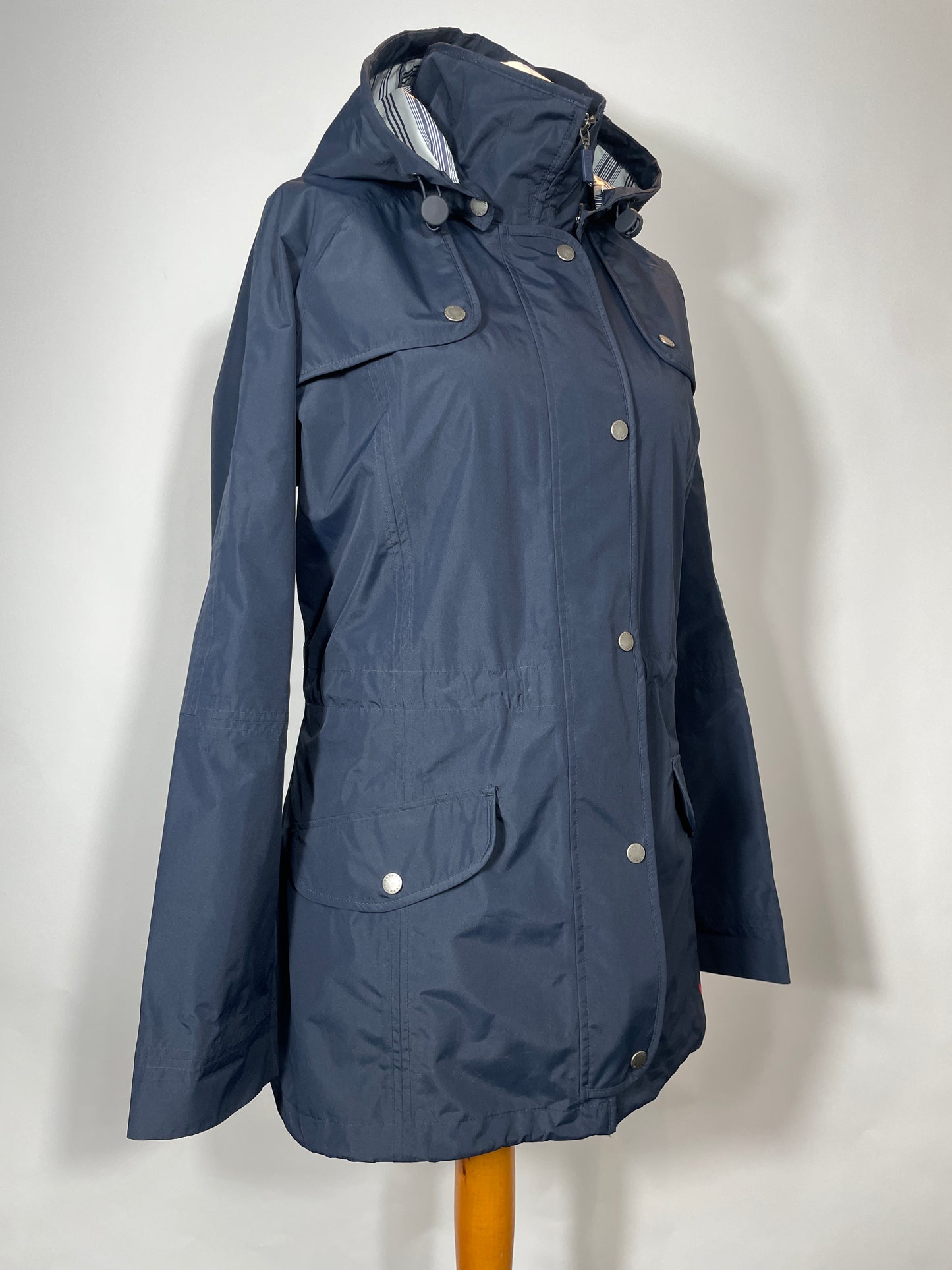 Barbour Lightweight Waterproof Coat Size 18