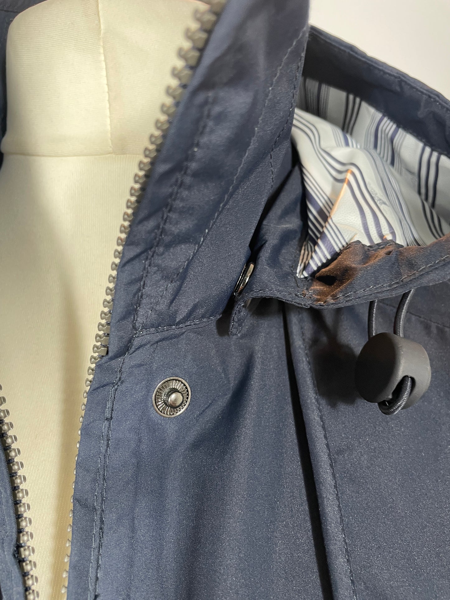 Barbour Lightweight Waterproof Coat Size 18