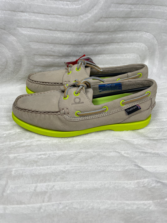 Chatham Deck Shoes Size 5 NWT